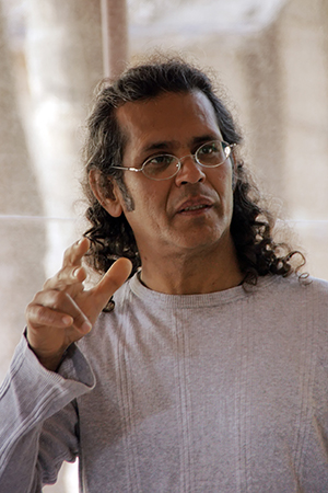Master Yoga Teacher Sharat Arora